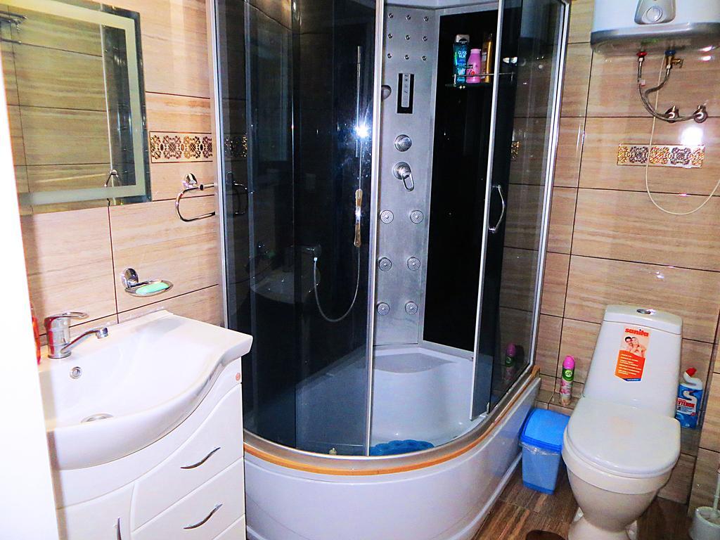 Bishkek Flatlux Apartments Exterior foto